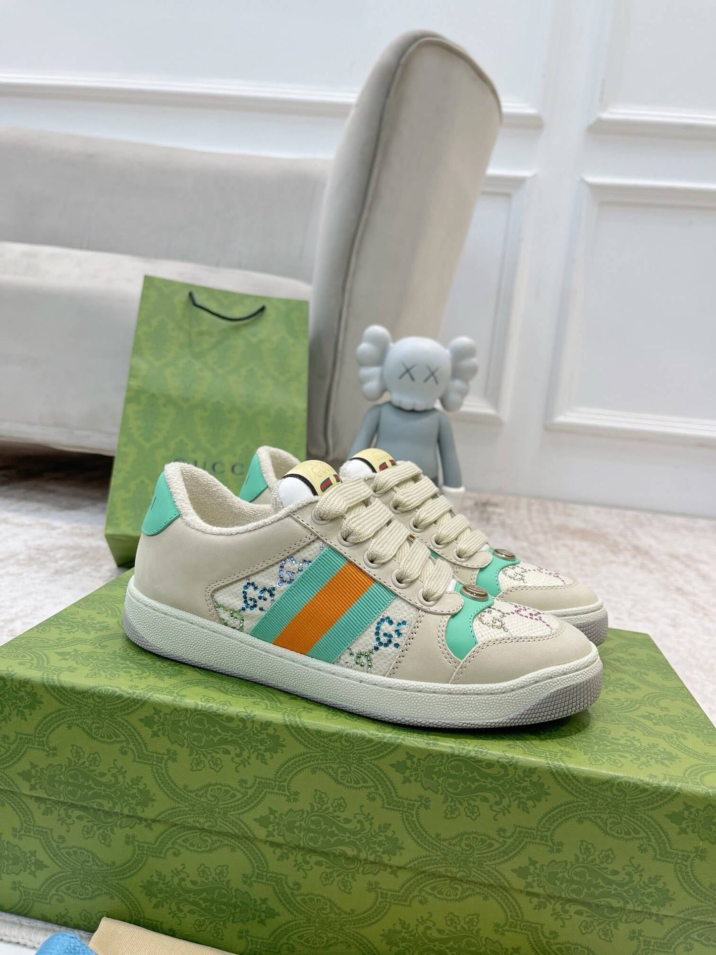 Light Green Retro Sneaker