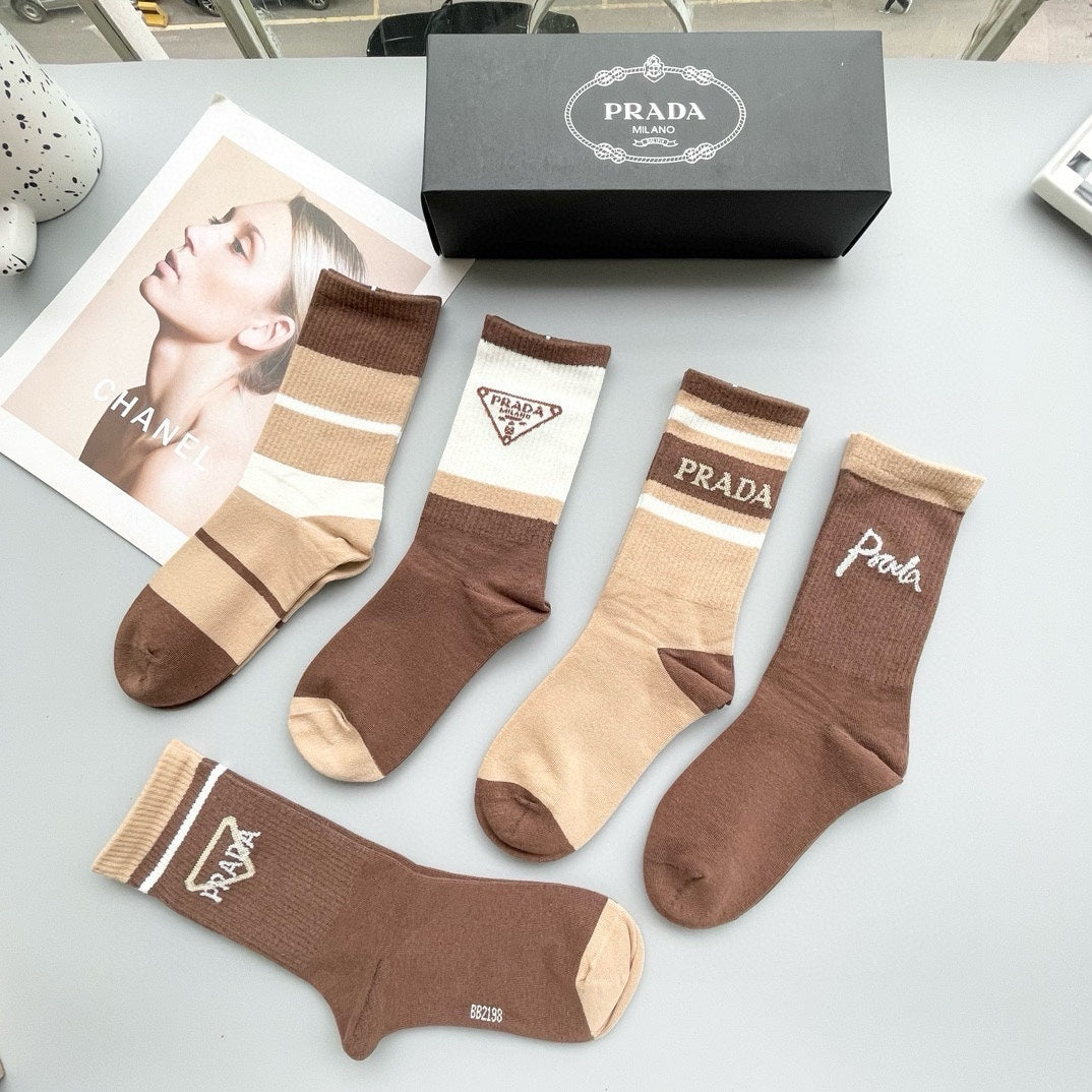 Hot Sale High Socks