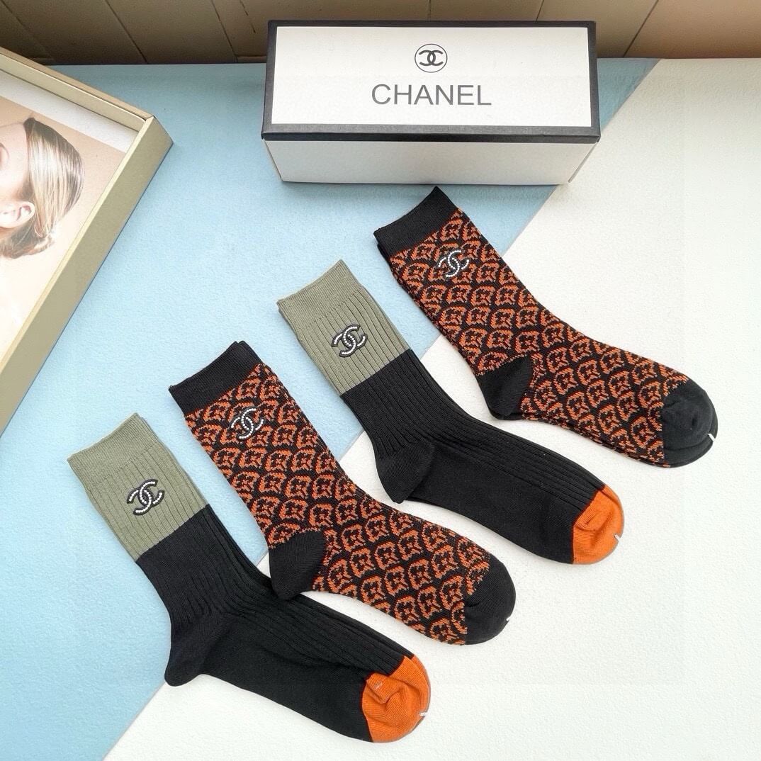 Super Popular Online Celebrity Socks